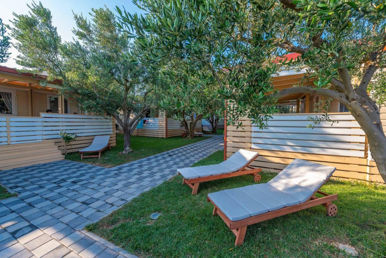Hotel Camp Bepo à Pakoštane Extérieur photo