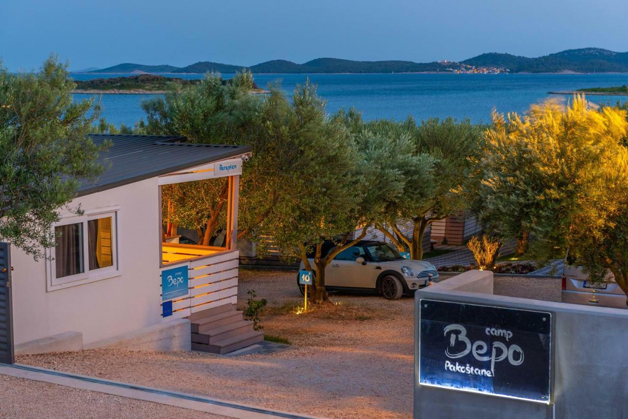 Hotel Camp Bepo à Pakoštane Extérieur photo