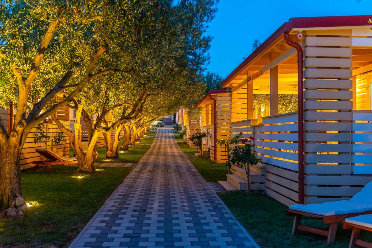 Hotel Camp Bepo à Pakoštane Extérieur photo