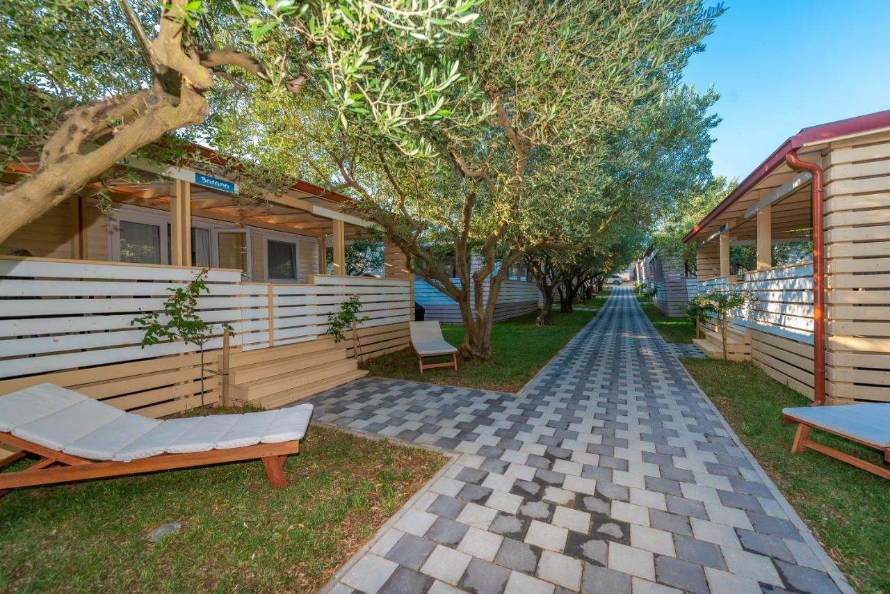 Hotel Camp Bepo à Pakoštane Extérieur photo